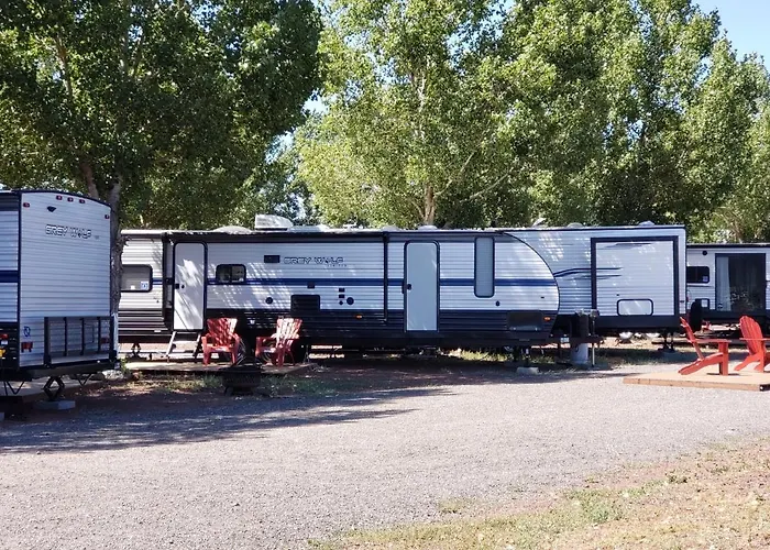Grand Canyon Rv Glamping 2*