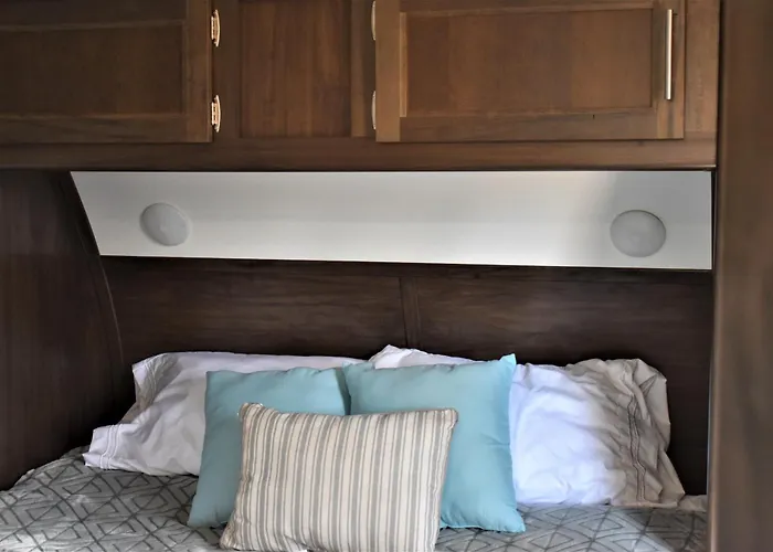 Grand Canyon Rv Glamping 2*