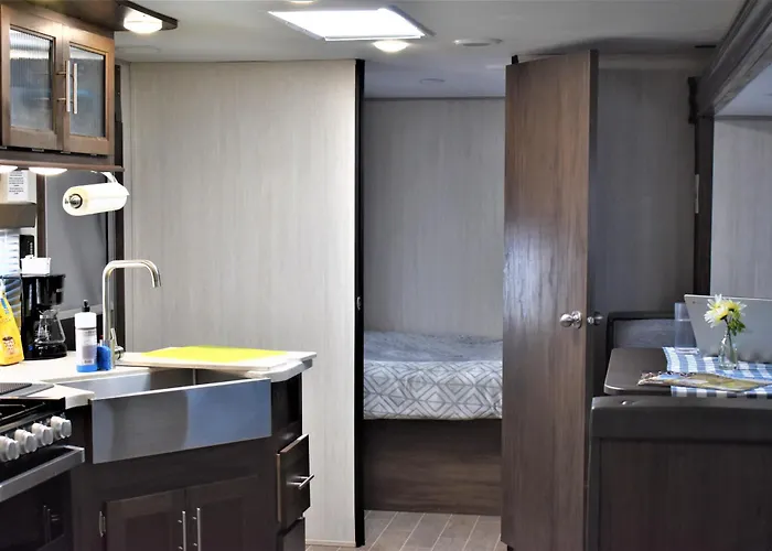 Grand Canyon Rv Glamping Hotel 2*