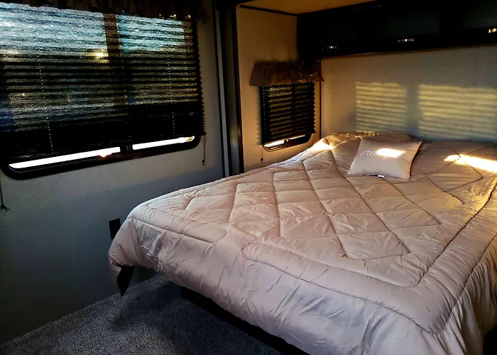 Grand Canyon Rv Glamping Williams