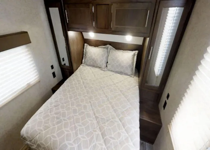 Grand Canyon Rv Glamping 2*