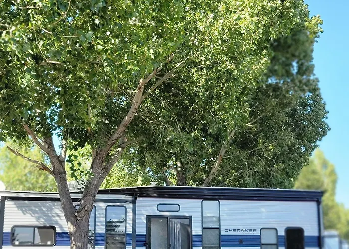 Grand Canyon Rv Glamping 2*
