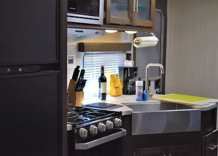 Grand Canyon Rv Glamping 2* Williams
