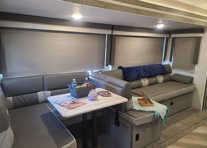 Grand Canyon Rv Glamping 2*