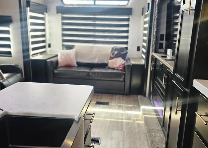 Grand Canyon Rv Glamping 2*