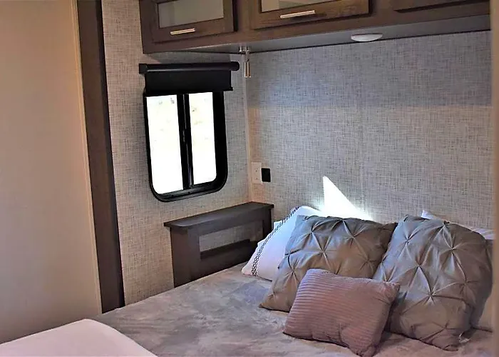 Grand Canyon Rv Glamping Hotel 2*