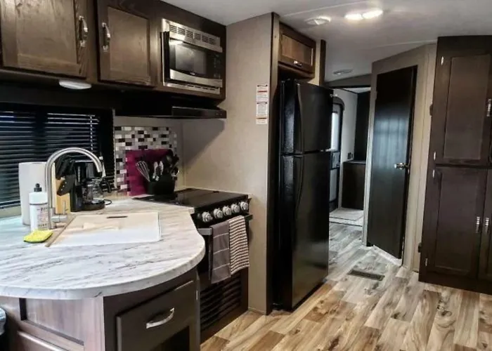 Grand Canyon Rv Glamping 2*